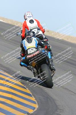 media/Feb-04-2023-SoCal Trackdays (Sat) [[8a776bf2c3]]/Turn 10 Backside (1010am)/